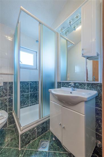 Room S1, for 2 persons