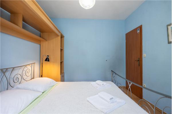 Apartment A1, for 6 persons