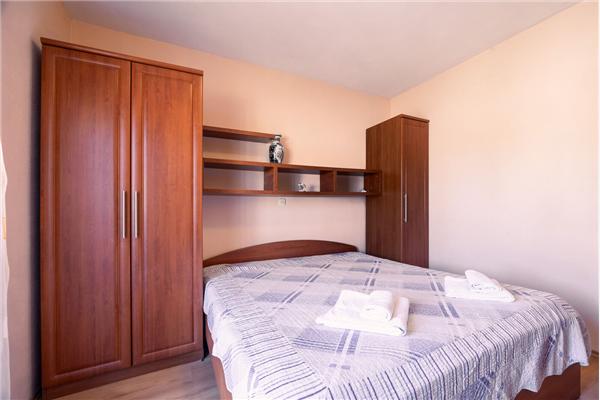 Apartment A1, for 6 persons