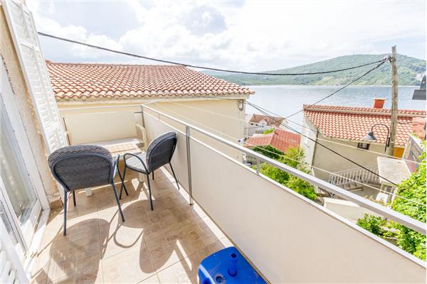 Apartment A1, for 4 persons