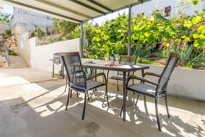 ubytov-n-apartm-n-imun-118591-kalebova-luka-ubytov-n-rivi-ra-ibenik