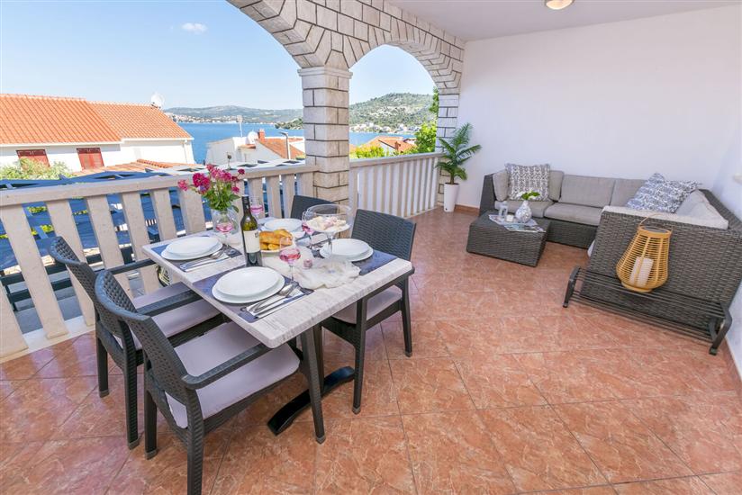 Apartment A1, for 4 persons