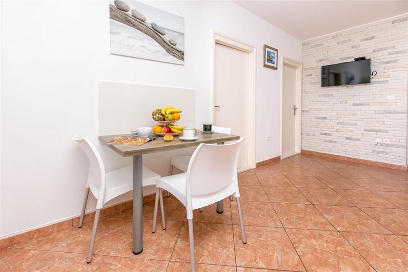 Apartment A1, for 4 persons