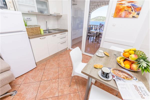 Apartment A2, for 4 persons