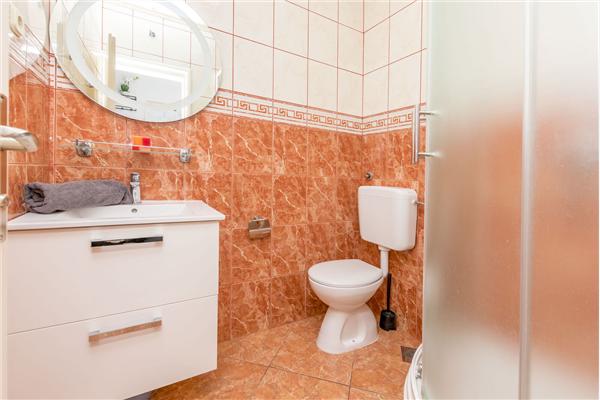 Apartment A2, for 4 persons