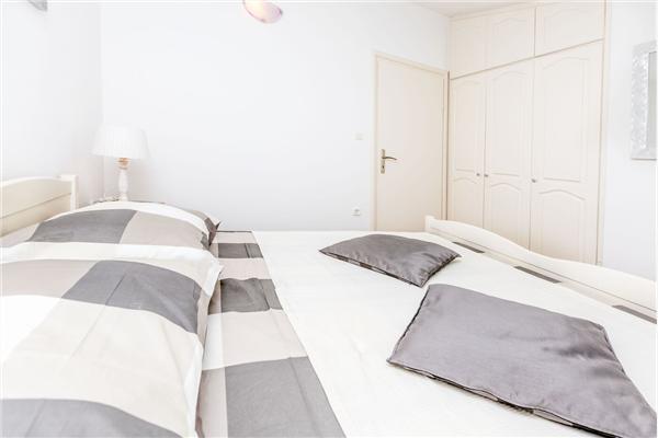 Apartment A3, for 4 persons
