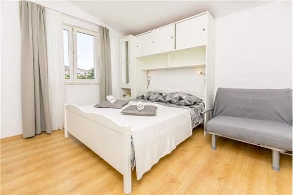 Apartment A5, for 2 persons