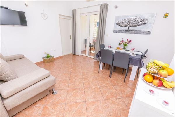 Apartment A5, for 2 persons