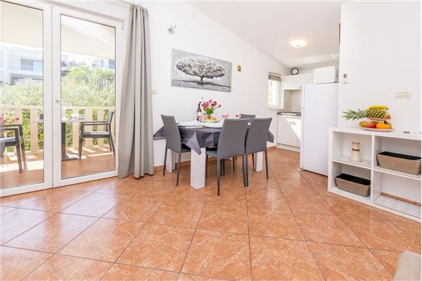 Apartment A5, for 2 persons