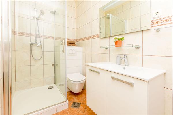 Apartment A6, for 2 persons