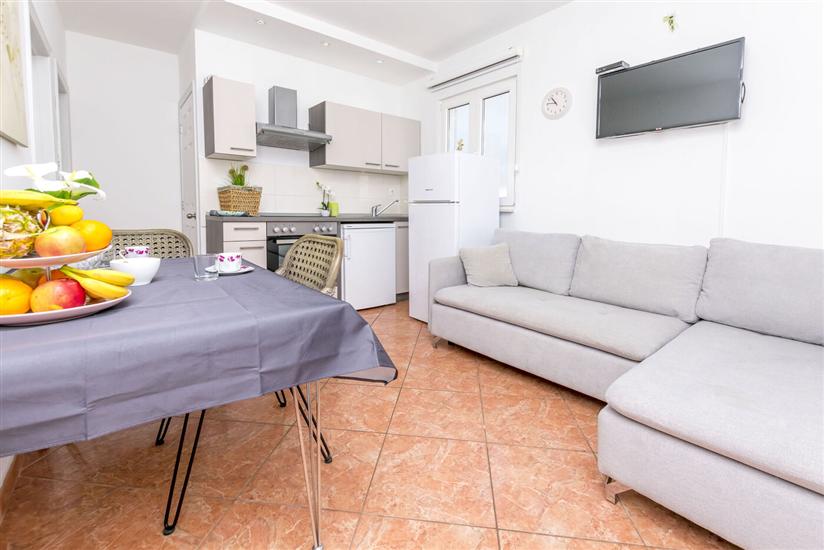 Apartment A6, for 2 persons