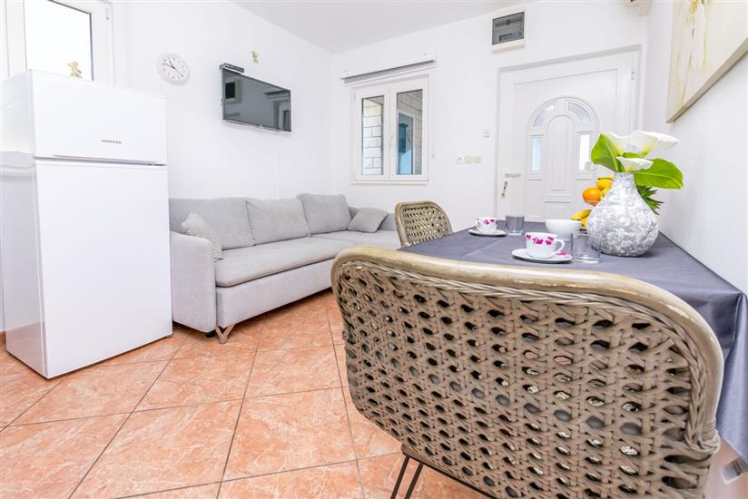 Apartment A6, for 2 persons