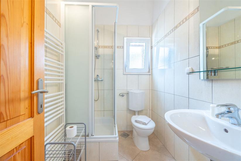 Apartment A5, for 2 persons