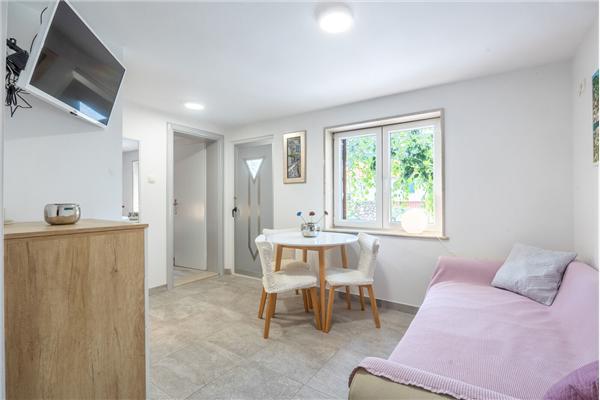 Apartment A6, for 3 persons