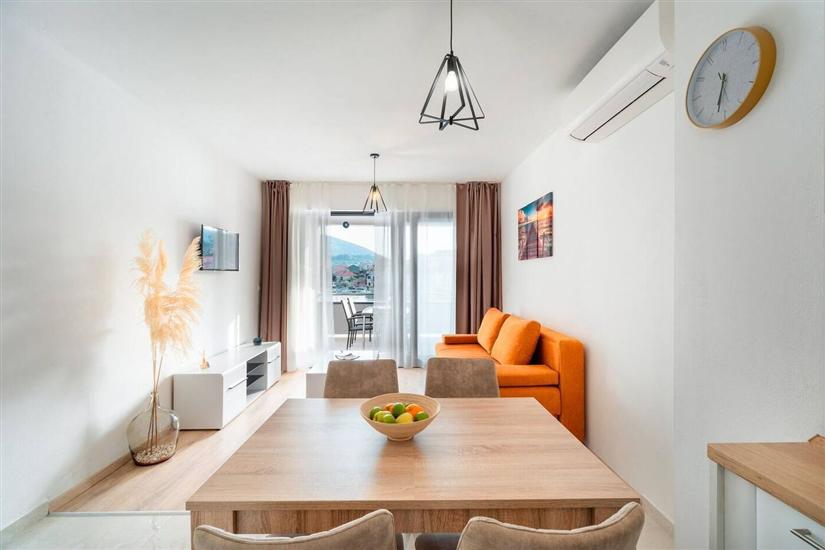 Apartment A1, for 3 persons