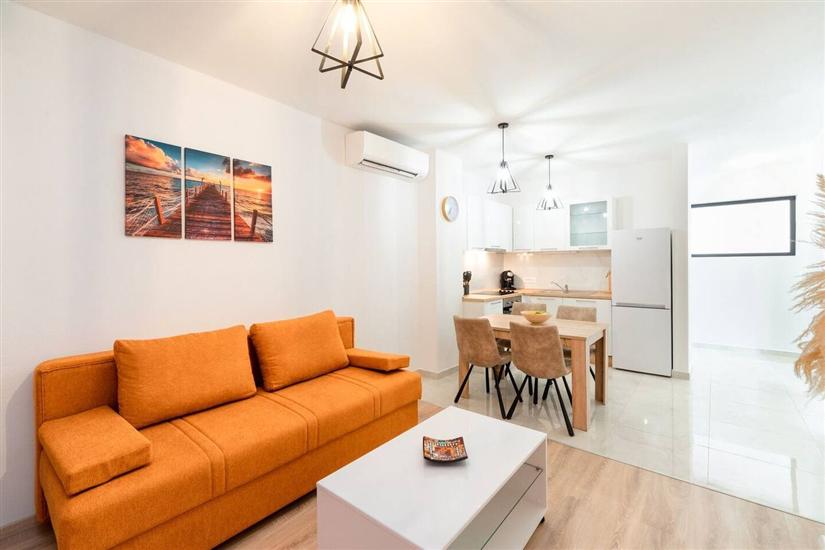 Apartment A1, for 3 persons