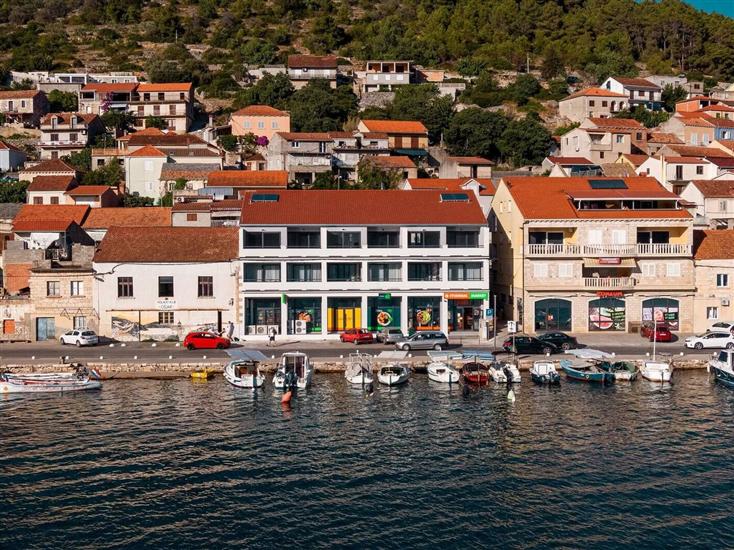 Apartments and Rooms Ribarska srića