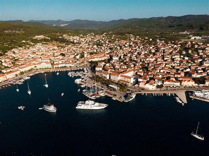 Apartments and Rooms Ribarska srića