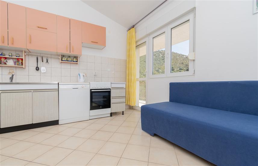Apartment A6, for 3 persons