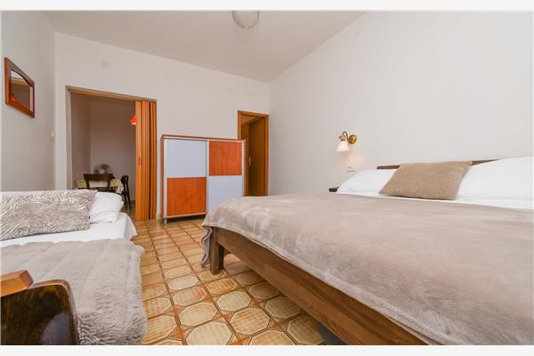 Apartment A1, for 3 persons