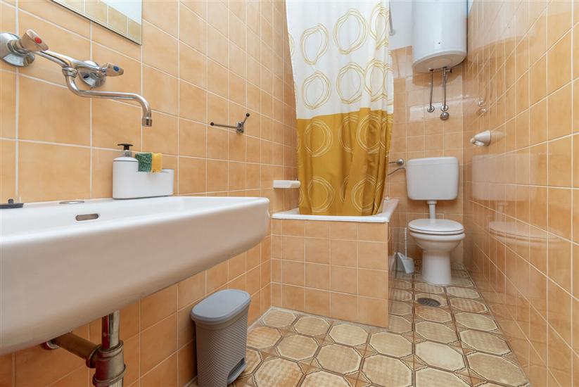 Apartment A5, for 3 persons