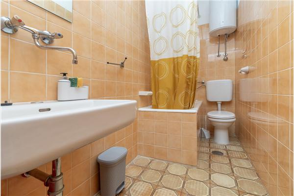 Apartment A5, for 3 persons