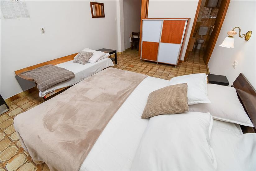 Apartment A1, for 3 persons