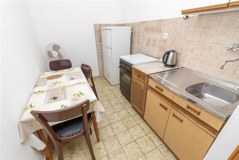 Apartment A5, for 3 persons