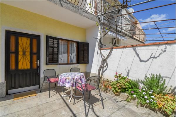 Apartment A1, for 3 persons