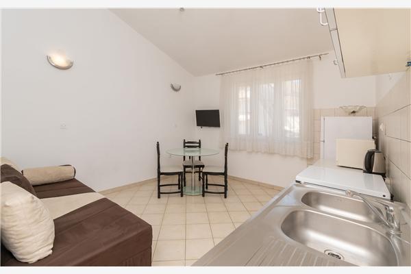 Apartment A3, for 3 persons