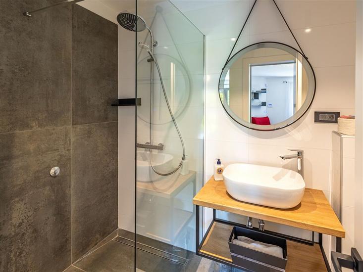 House K1, for 8 persons