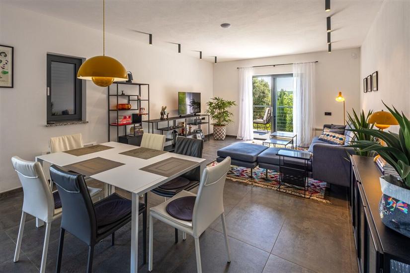 House K1, for 8 persons