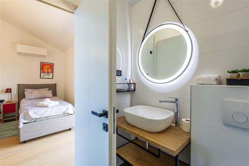 House K1, for 8 persons