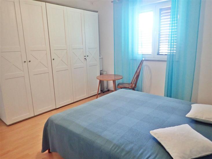 Apartment A1, for 6 persons