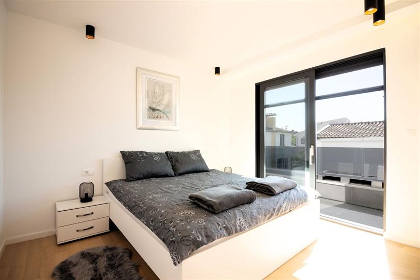 Apartment A1, for 8 persons