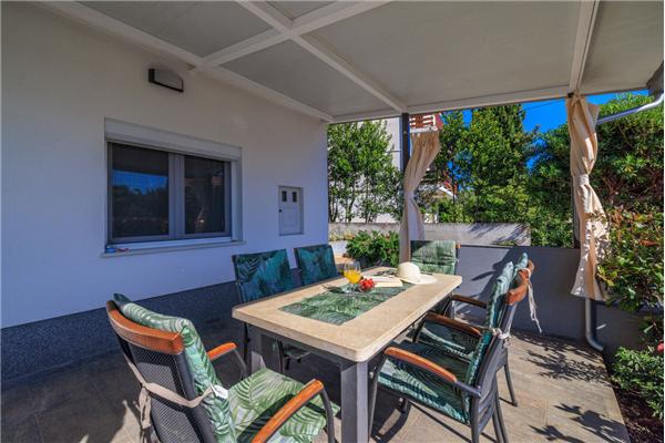 Apartman A1, na 6 osebe