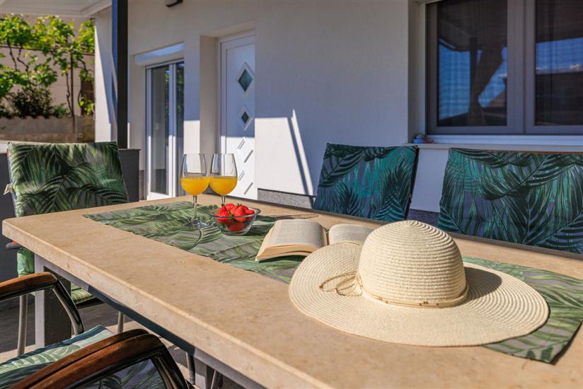 Apartman A1, na 6 osebe