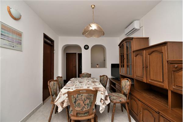 Apartment A1, for 4 persons
