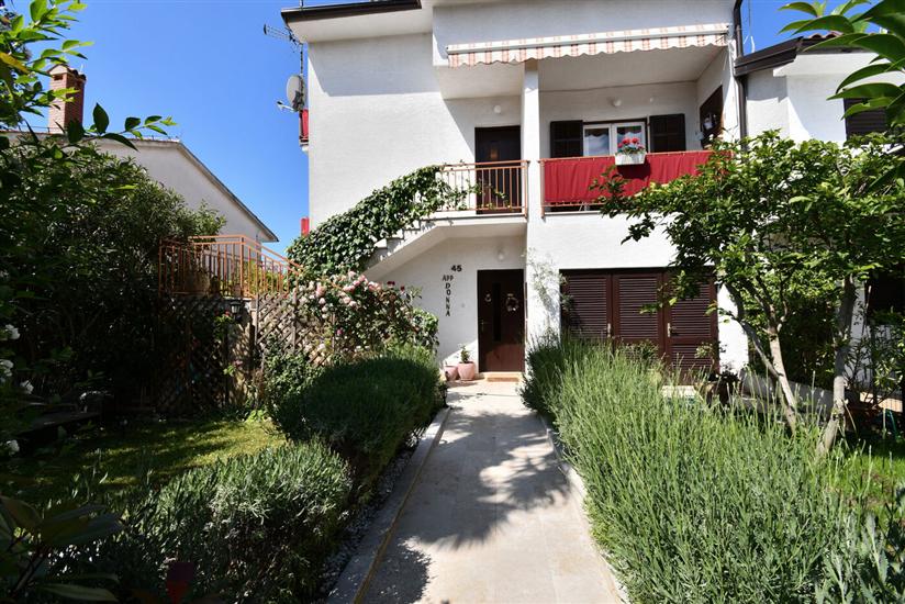 Apartments Apartmani Oleandar