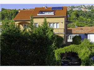 Apartment Arba Palit - island Rab, Size 130.00 m2, Airline distance to town centre 400 m