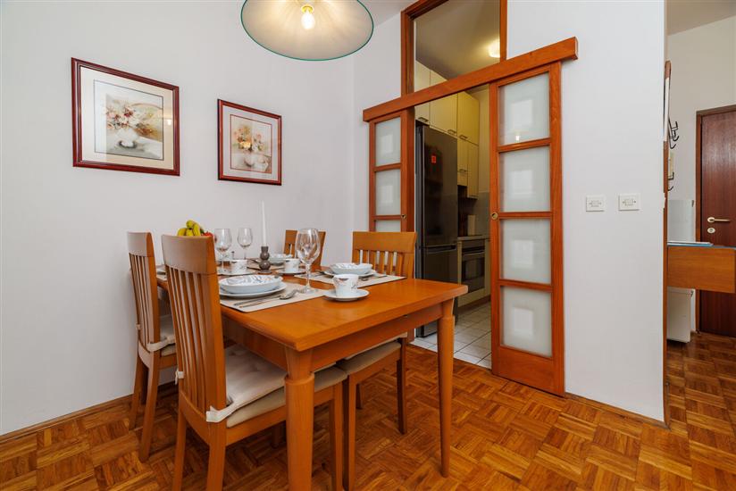 Apartment A1, for 4 persons