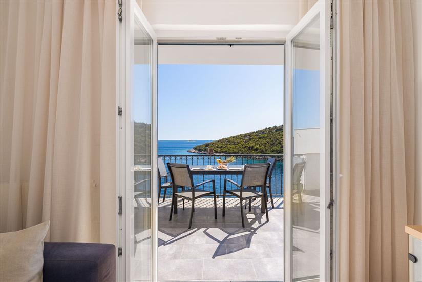 House K1, for 13 persons