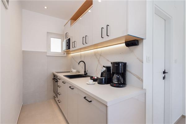 House K1, for 13 persons