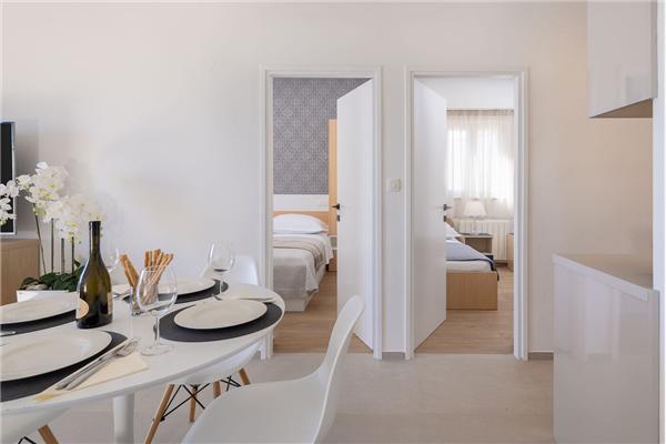 House K1, for 13 persons