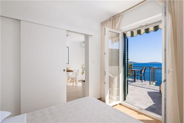 House K1, for 13 persons