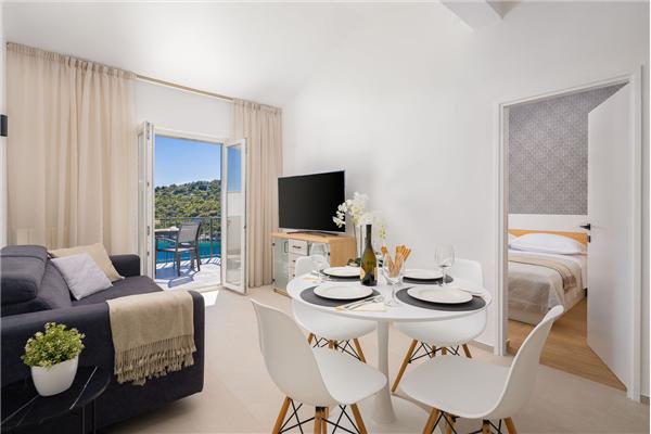 House K1, for 13 persons