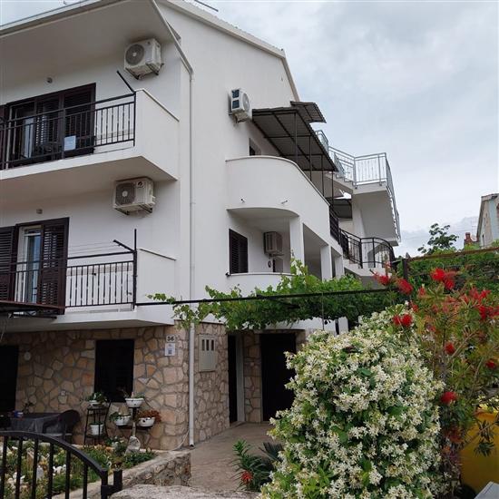 Apartments Zlata
