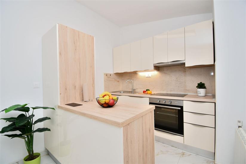 Apartment A2, for 6 persons
