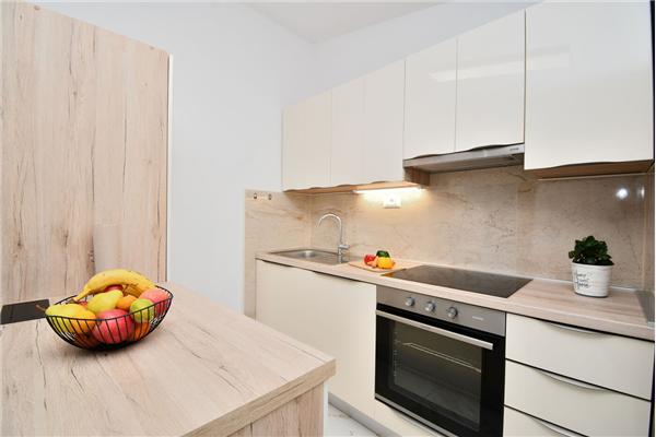 Apartment A2, for 6 persons
