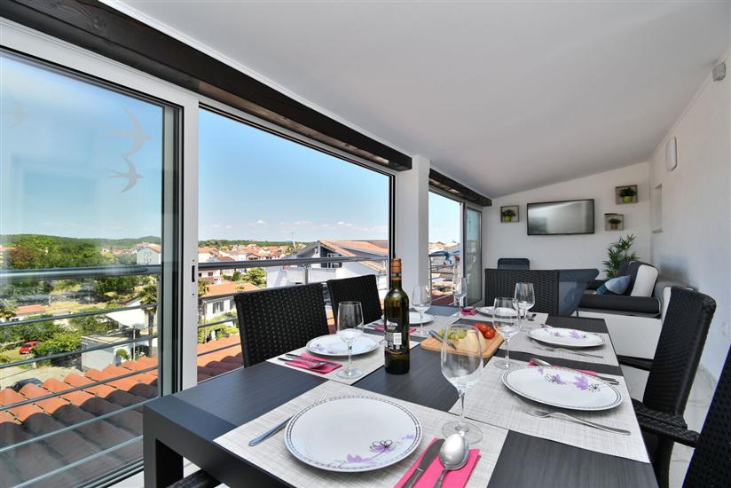 Apartment A2, for 6 persons